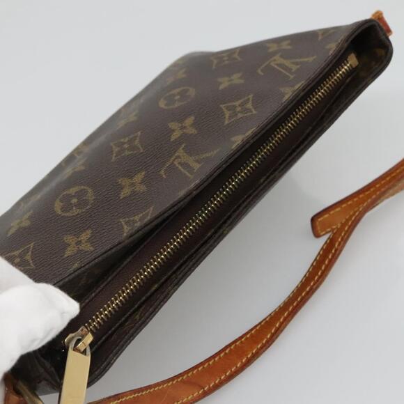 LOUIS VUITTON Monogram Trotteur Shoulder Bag M51240 - Picture 6 of 12
